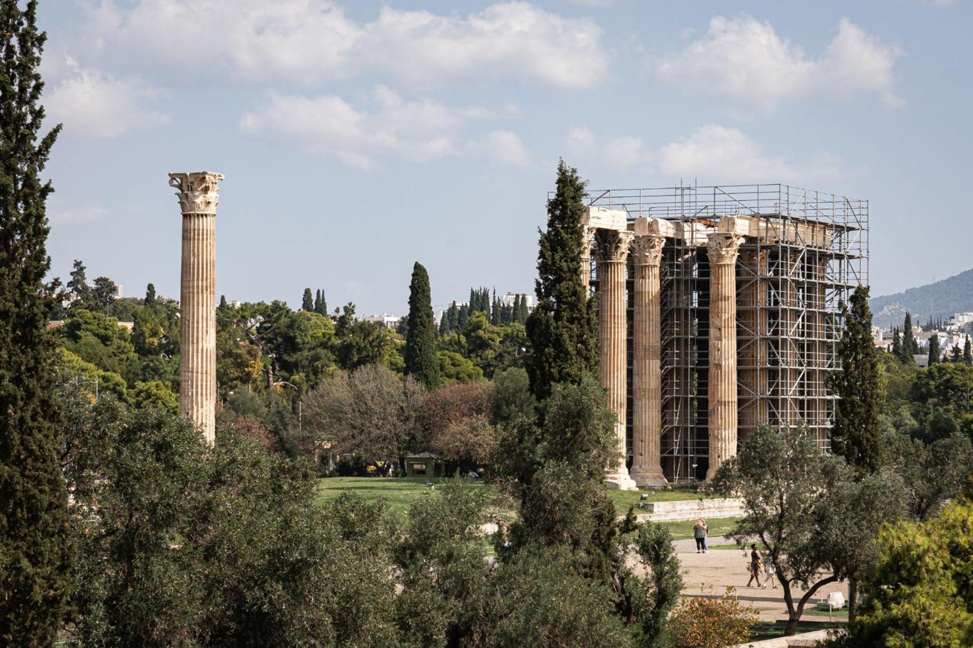 Acropolis Exclusive Residences Athen Zimmer foto